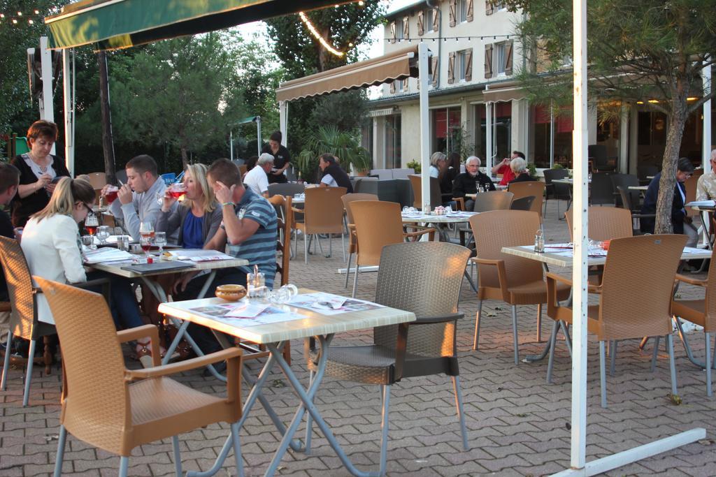 O2 Saone Hotel Reyrieux Eksteriør billede